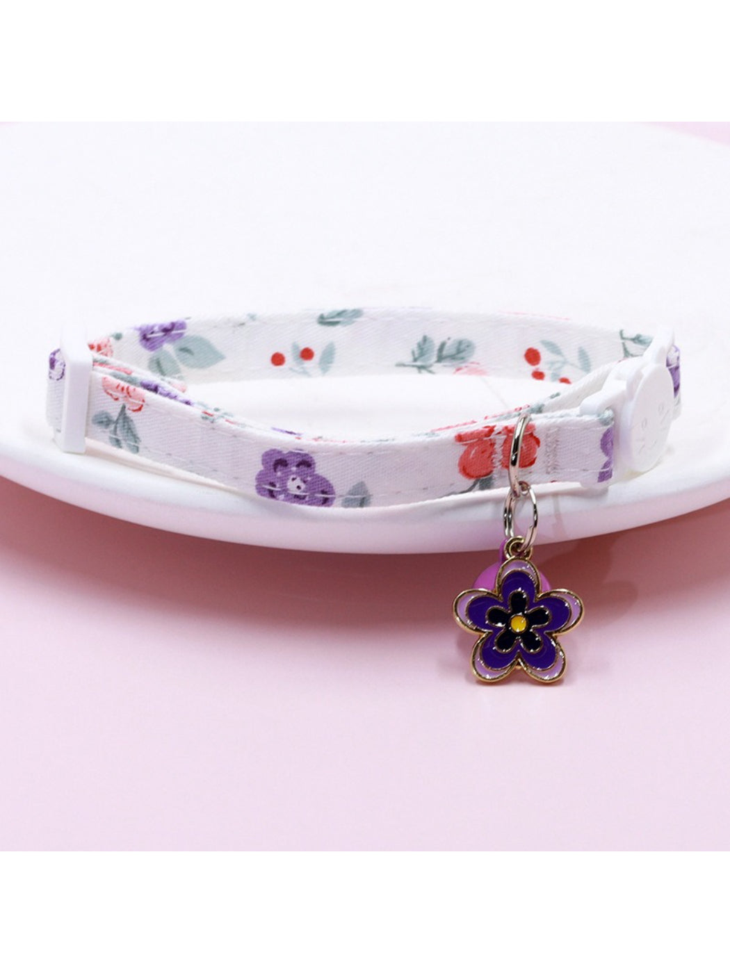 Mokka Floral Charm Bell Cat Collar packaging showing collar and floral charm details