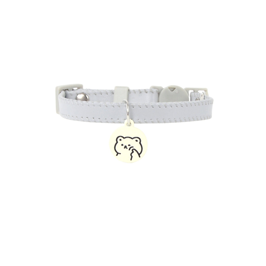 Mokka cat collar packaging with cartoon charm visible through clear window on box