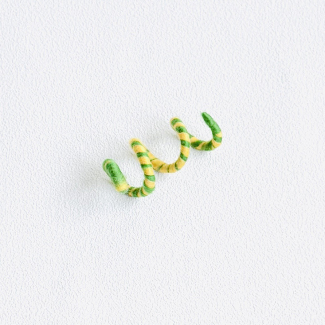 Moo - Colorful Worm Cat Toy