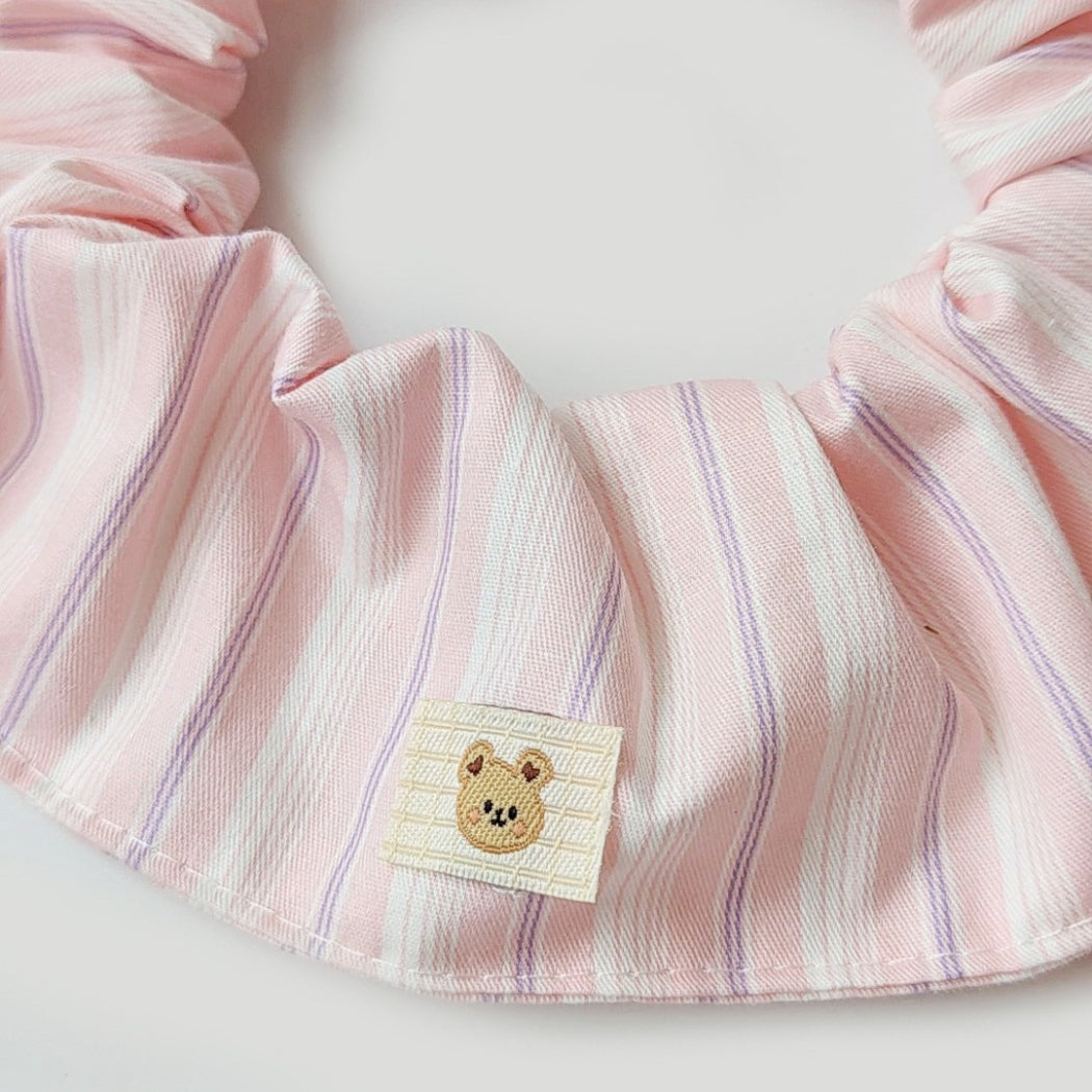 Mokka - Striped Ruffled Bib Bear Patch Pet Neckwear