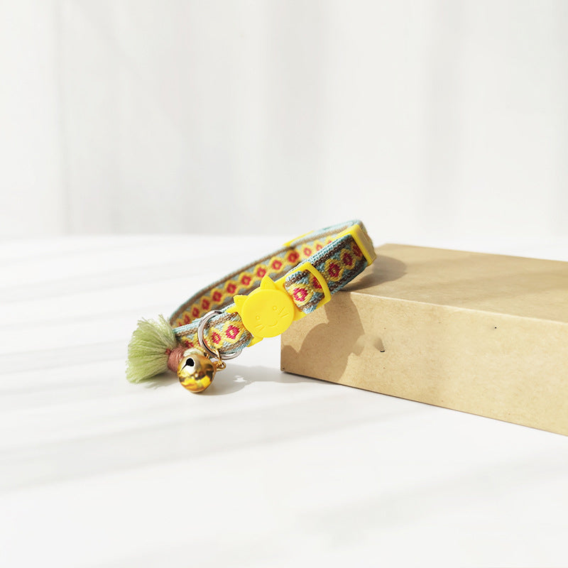 Mokka - Adjustable Cat Collar with Bell - Cheerhunting