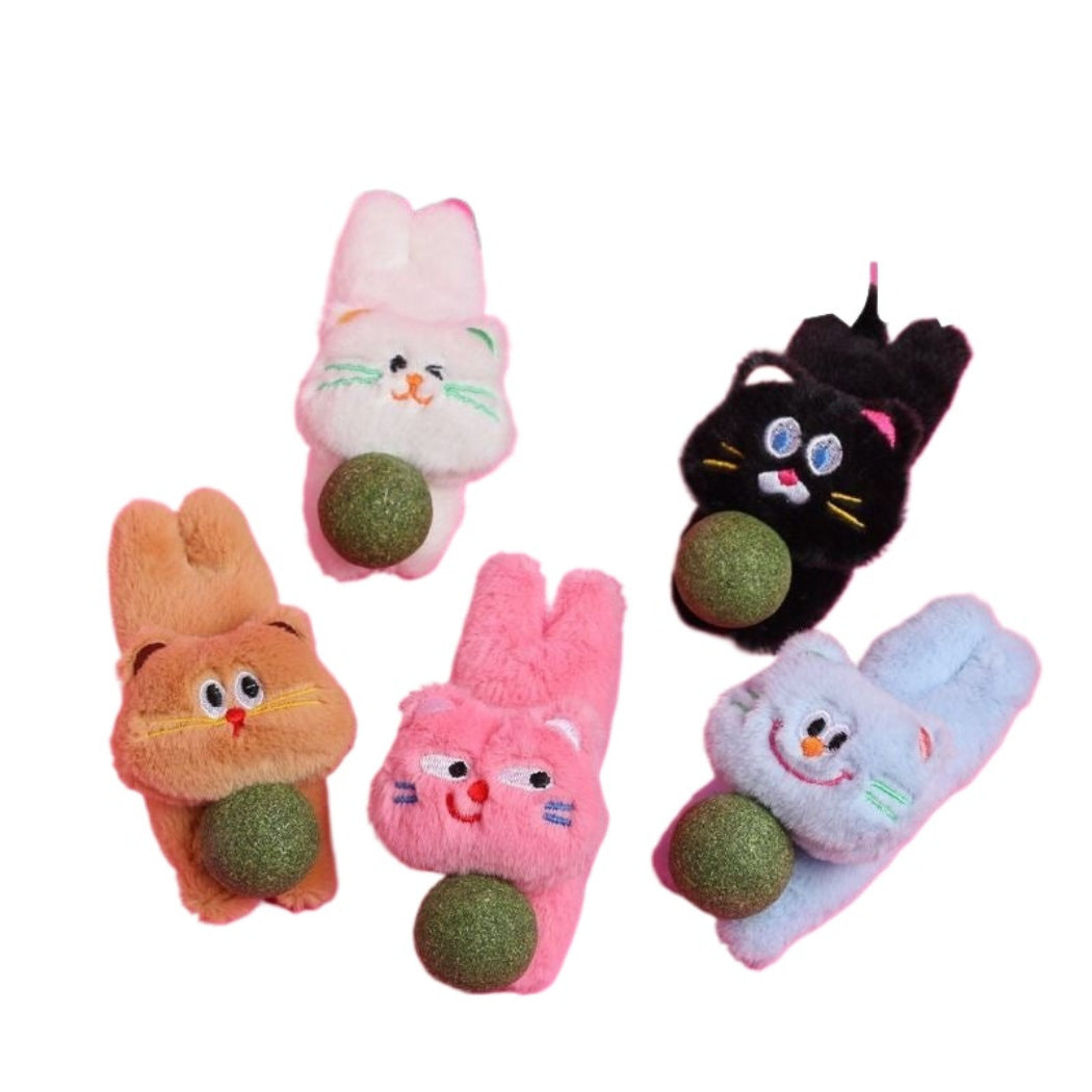 Moo - Fuzzy Cat-Shaped Plush Cat Toy