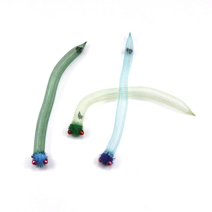 Moo - Long Mesh Wiggle Chase Cat Toy