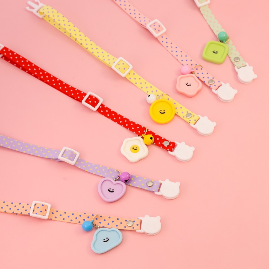 Mokka - Polka Dot Smiley Cat Collar