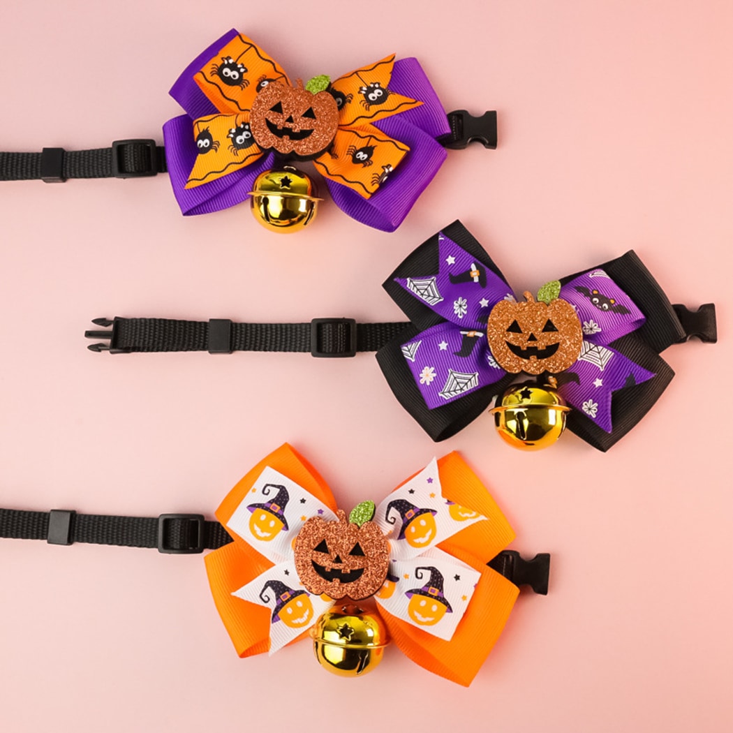 Halloweek - Bell Accent Pumpkin Bow Tie Pet Collar