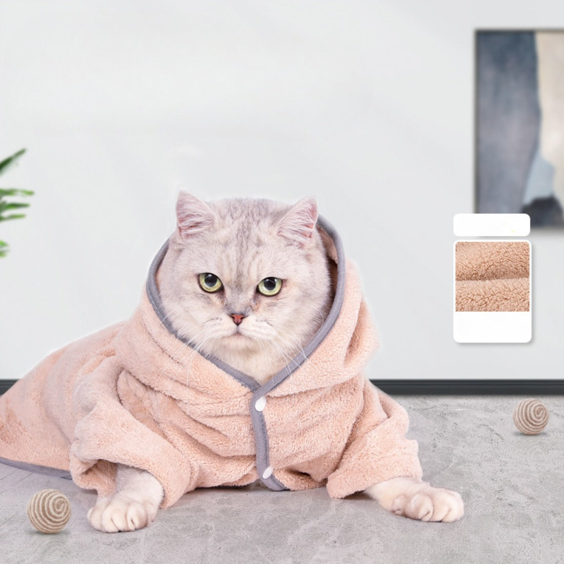 Ozzie - Hooded Cat Bathrobe