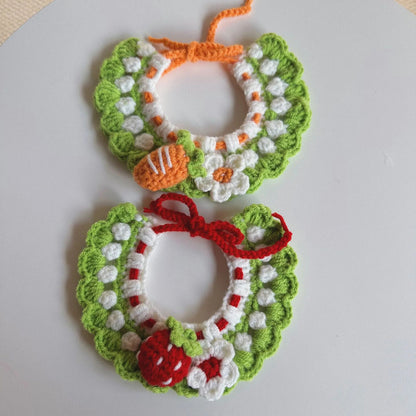 Mokka - Flower & Carrot Crochet Cat Collar