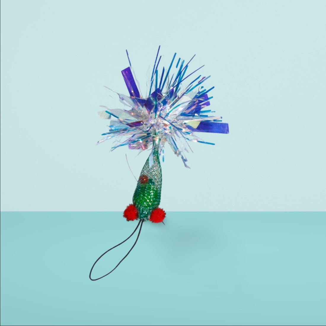 Moo - Sparkle Tinsel Pom Fish Cat Toy