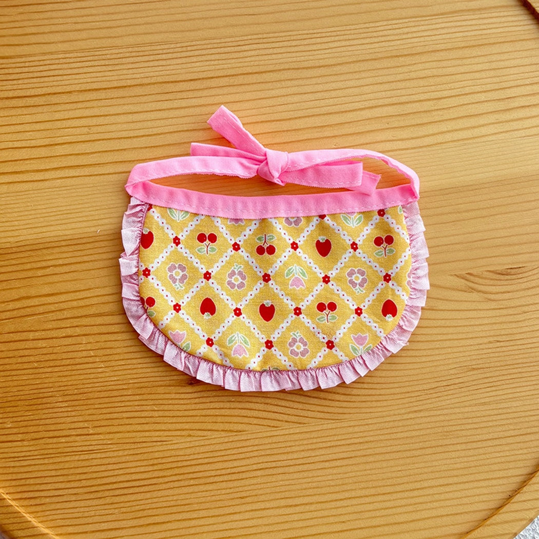 Mokka - Plaid Floral Ruffle Trim Cat Bib