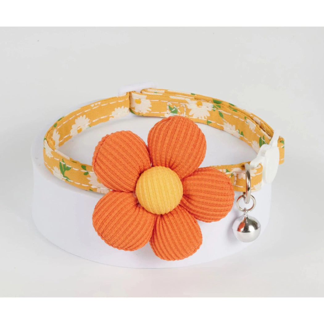 Mokka - Daisy Floral Breakaway Cat Collar