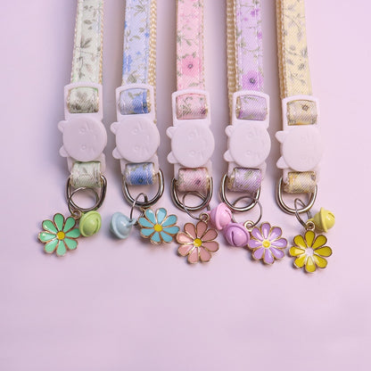 Mokka - Daisy Charm Floral Pattern Cat Collar
