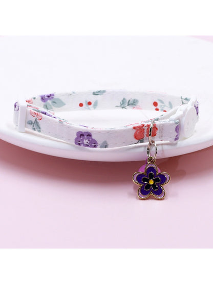 Mokka Floral Charm Bell Cat Collar packaging showing collar and floral charm details