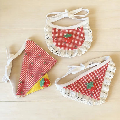 Mokka - Strawberry Bib Pet Neckwear