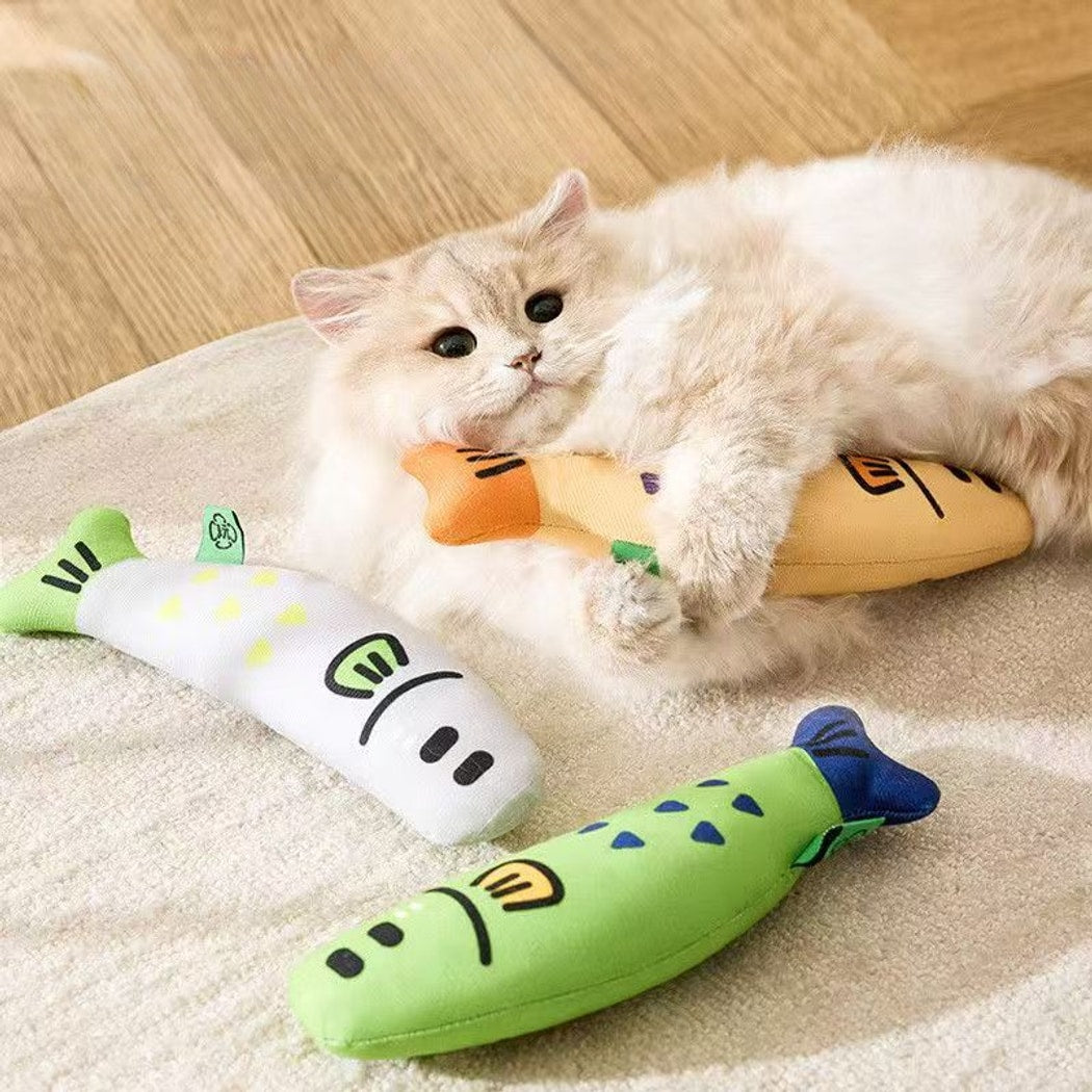 Moo - Cute Fish Shape Cat Toy