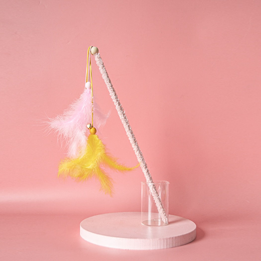 Moo - Interactive Feather Wand for Cats
