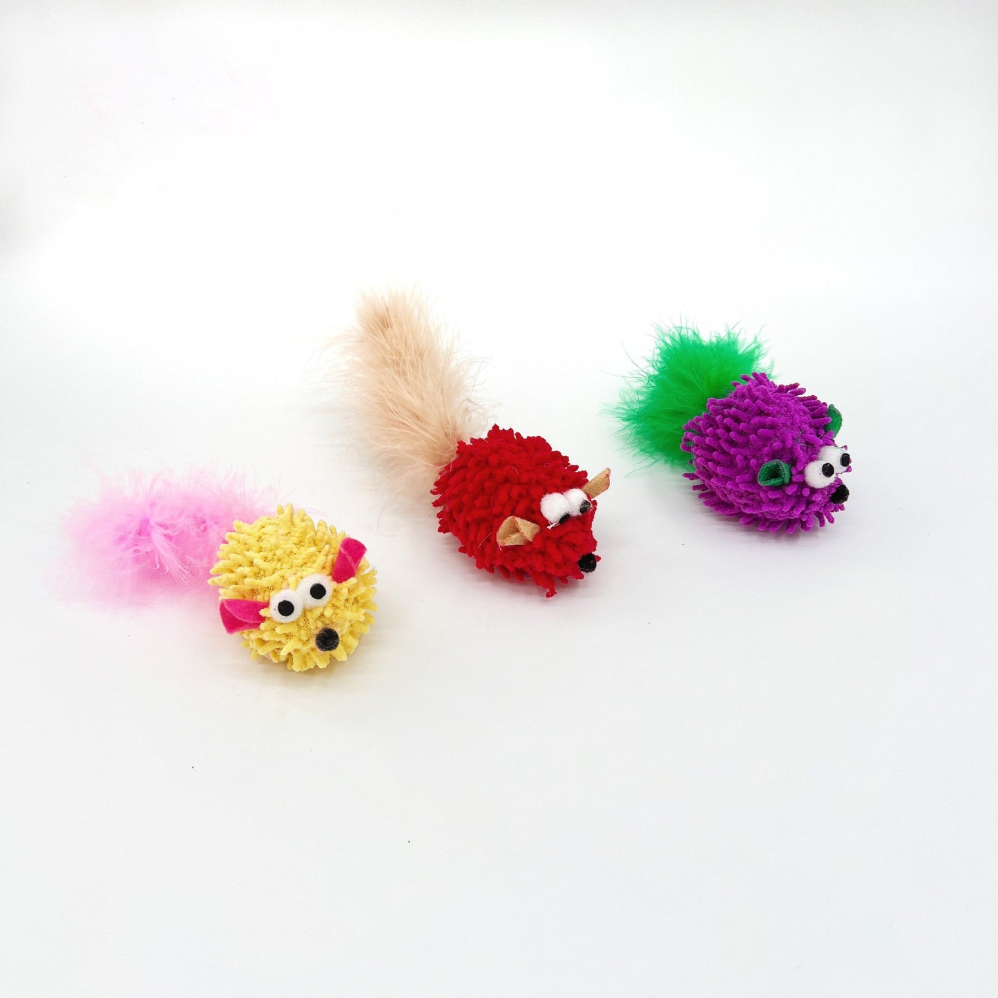 Moo - Feather Hedgehog Cat Toy