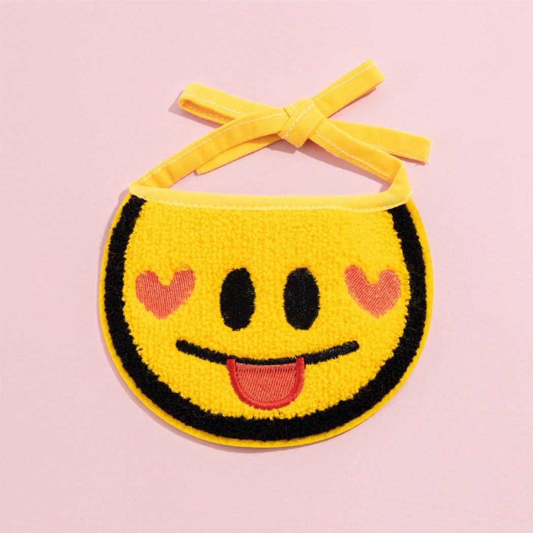 Mokka - Smiley Face Tie-On Cat Bib