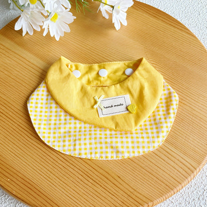 Mokka - Casual Plaid Cat and Dog Bib