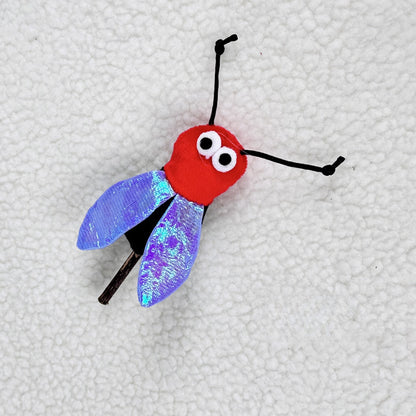 Moo - Insect Shape Plush Crinkle Cat Toy
