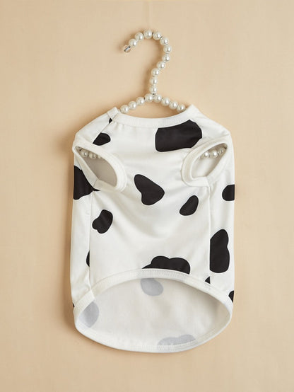 Ozzie casual print dog t-shirt with visible stitching and collar detail