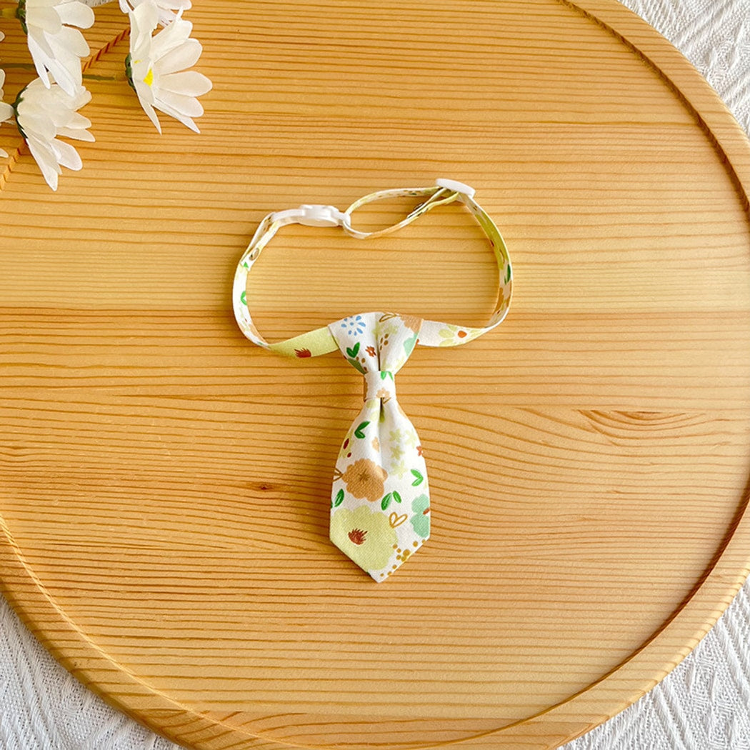 Mokka - Floral Tie Detail Gentry Style Cat Collar