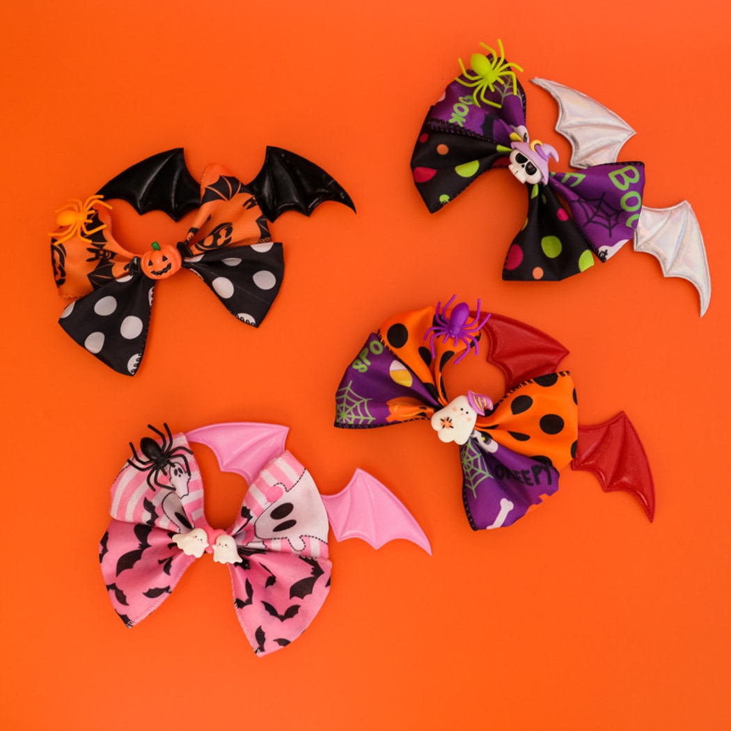 Halloweek - Halloween Bat Wing Cartoon Pet Collar