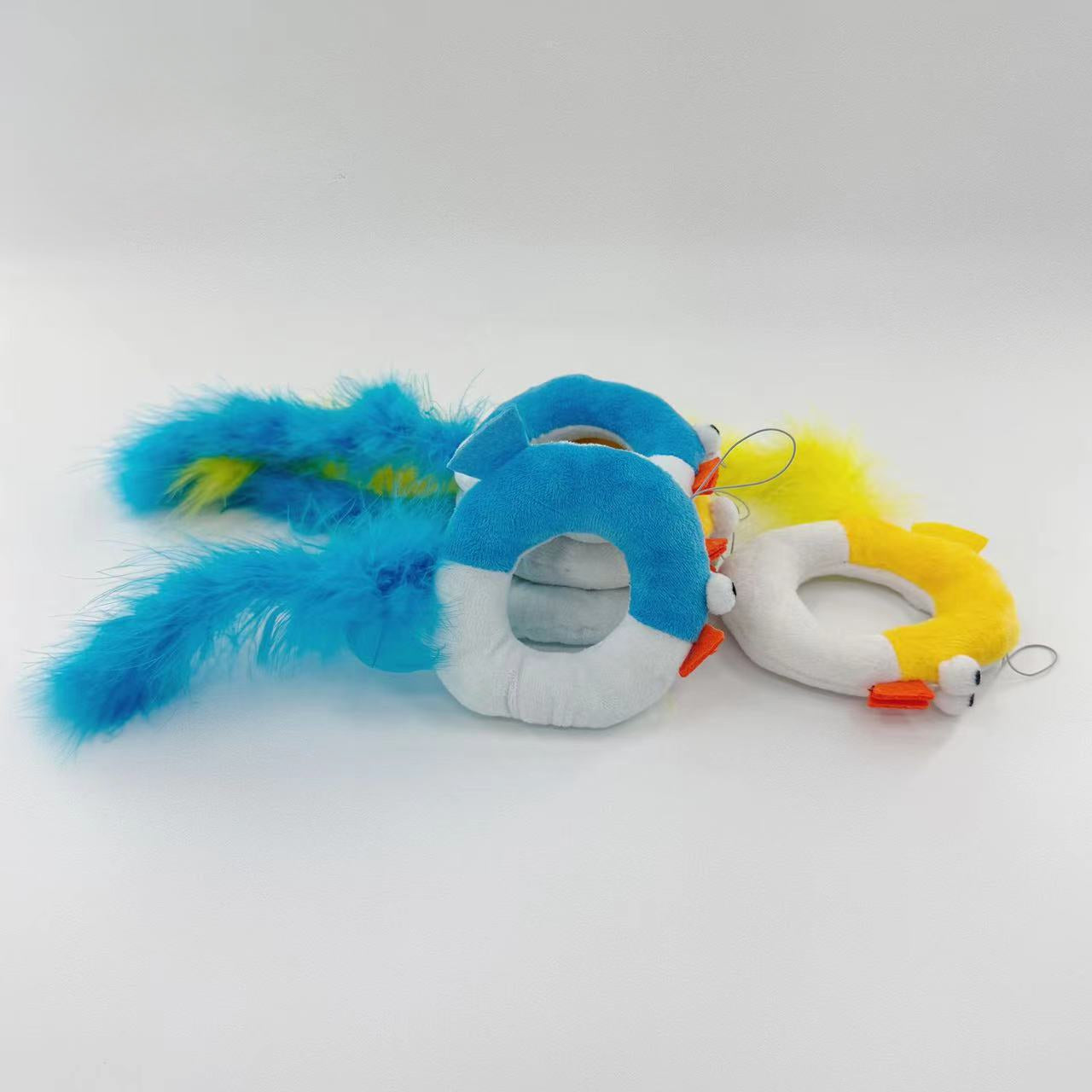 Moo - Ring Plush Cat Toy