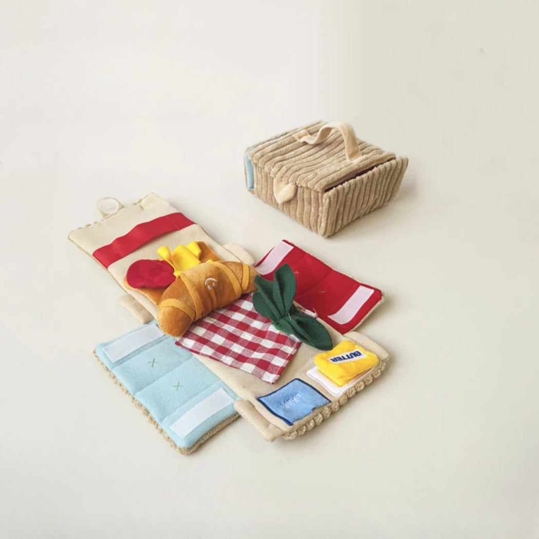Snuffy – Soft Picnic Basket Treat Dispensing Toy