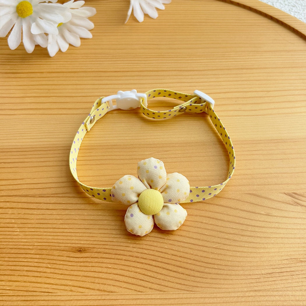 Mokka - Cartoon Floral Detail Adjustable Cat Collar