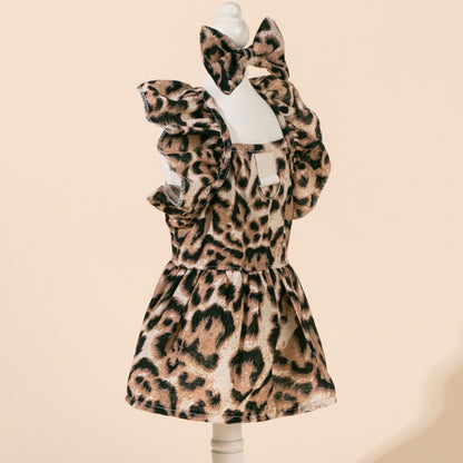 Close-up of the bow tied on the back of the leopard dog dress