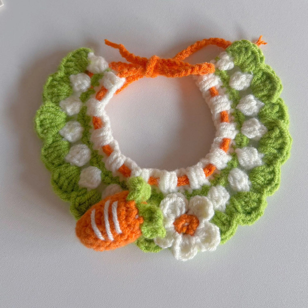 Mokka - Flower & Carrot Crochet Cat Collar