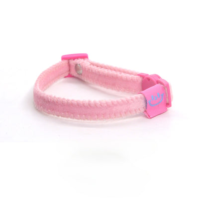 Moka colored cat collar laid flat displaying full length and stitching details