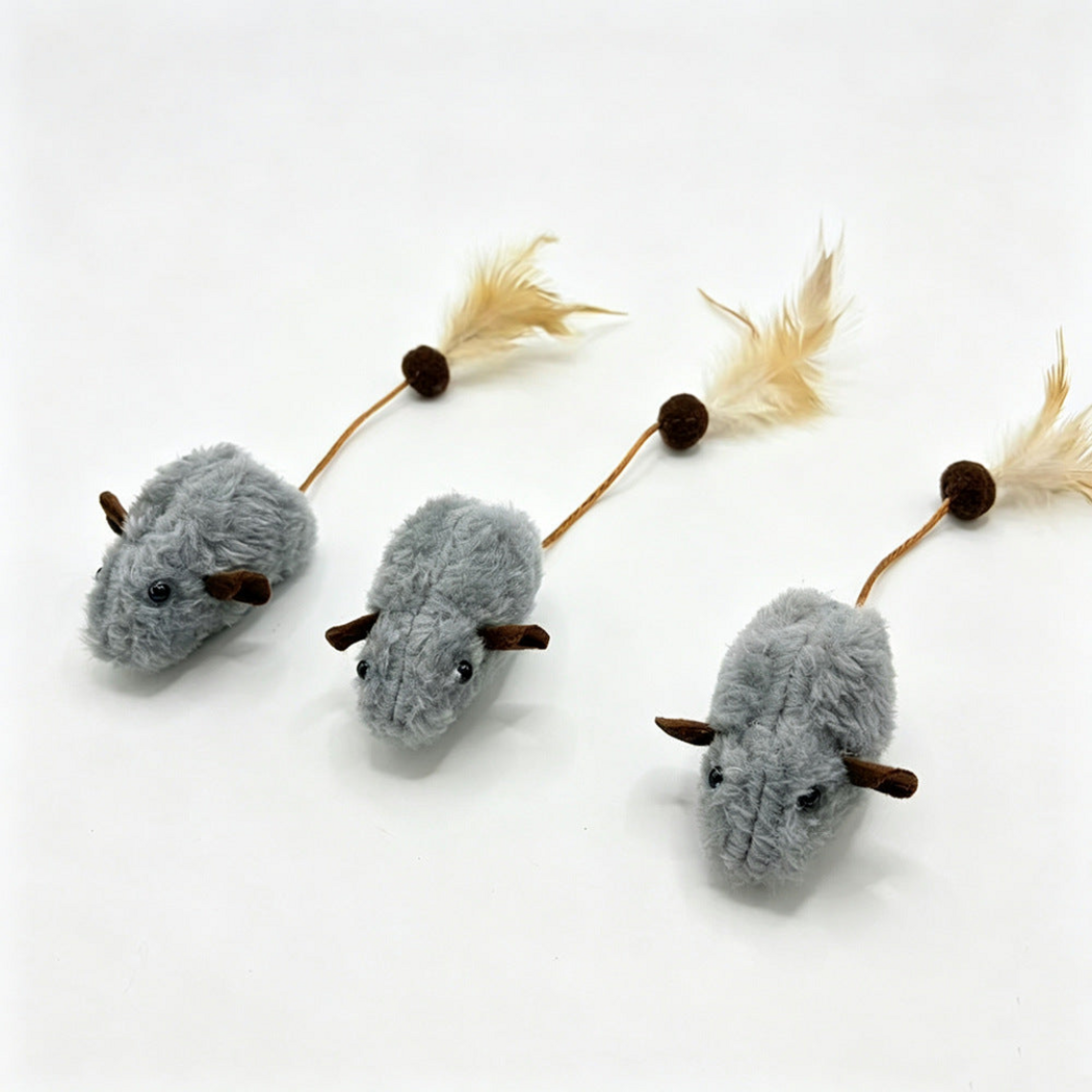 Moo - Shaggy Feather Tail Mouse Shaped Cat Toy
