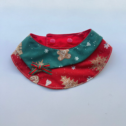Green Bow Pet Neckwear with curved green and red panels and a striped bow