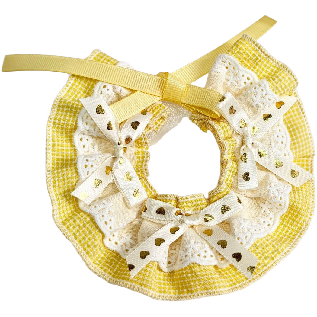 Yellow Pet Neckwear with checked ruffles, white lace-look trim and heart-patterned bows