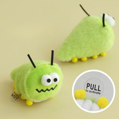 Moo – Plush Caterpillar Cat Toy
