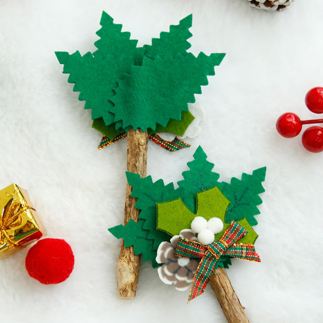 Christmoo - Festive Holiday Catnip Stick Toy