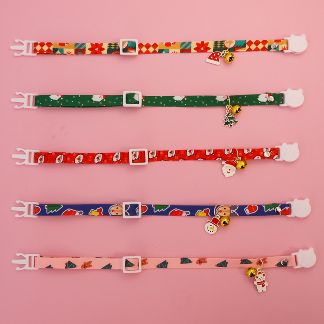 Christmoo - Christmas Bell Charm Cartoon Print Cat Collar