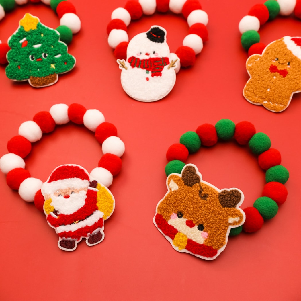 Christmoo - Cartoon Holiday Pattern Christmas Cat Collar
