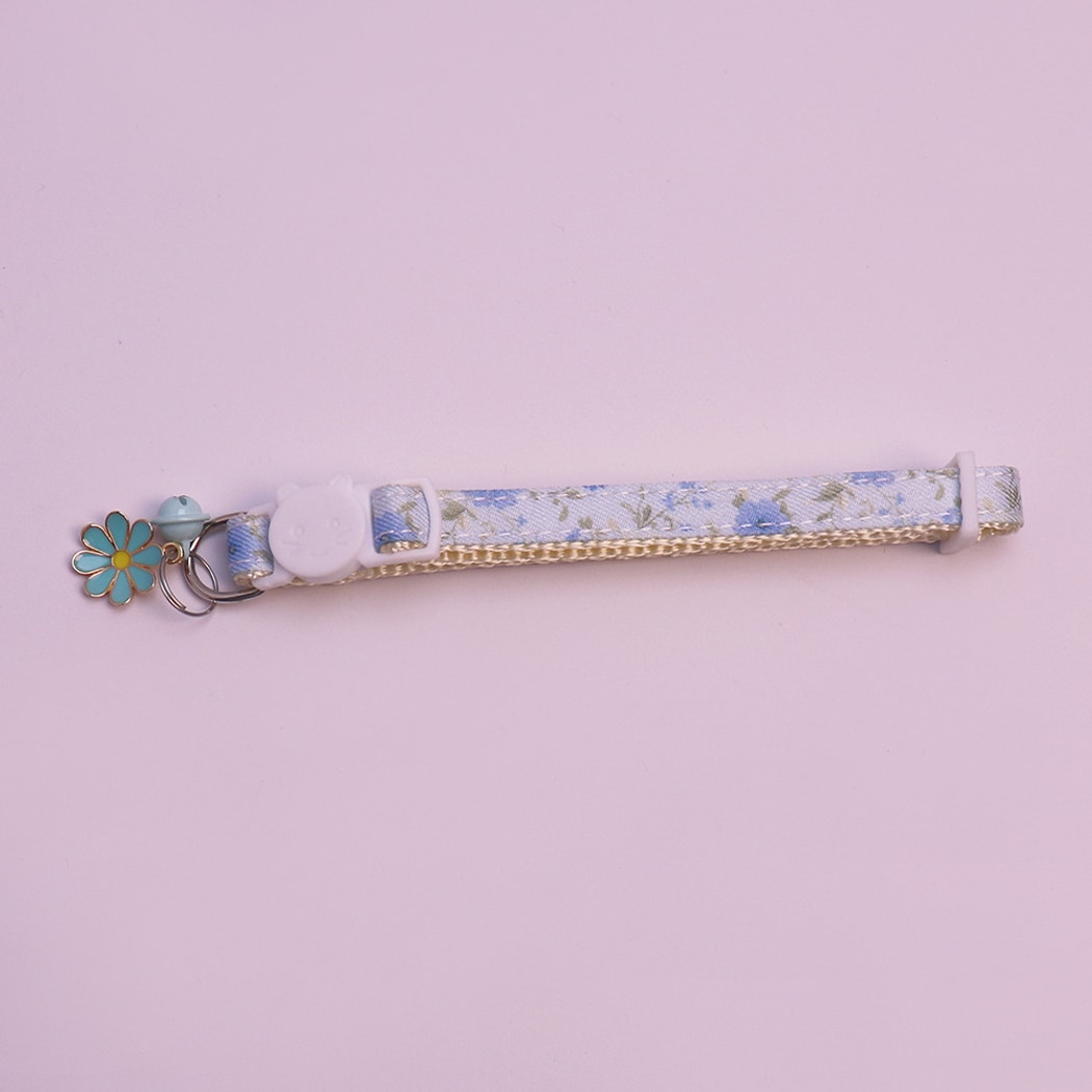 Mokka - Daisy Charm Floral Pattern Cat Collar