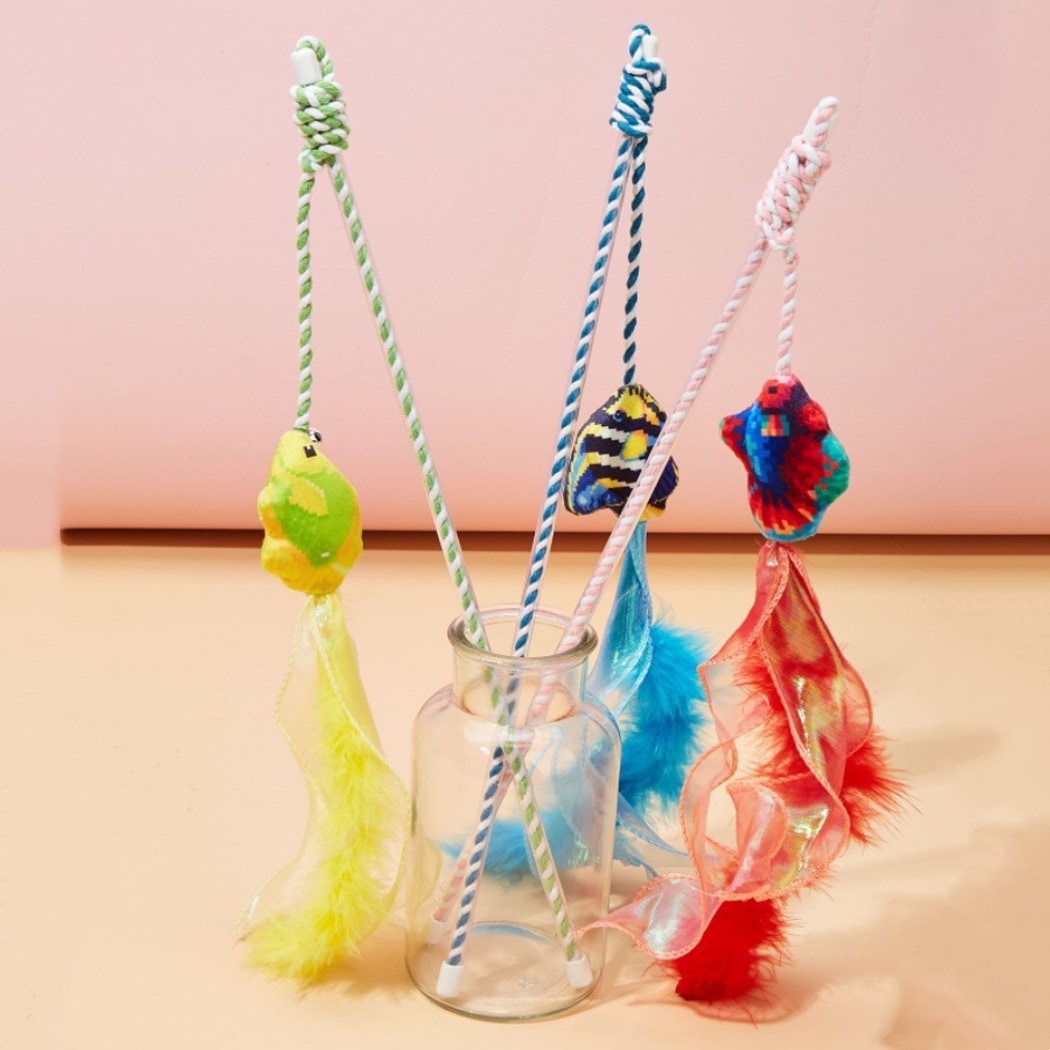 Moo - Fish Feather Interactive Cat Teaser Wand Toy