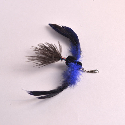 Moo - Playful Feather Plush Toy for Cats