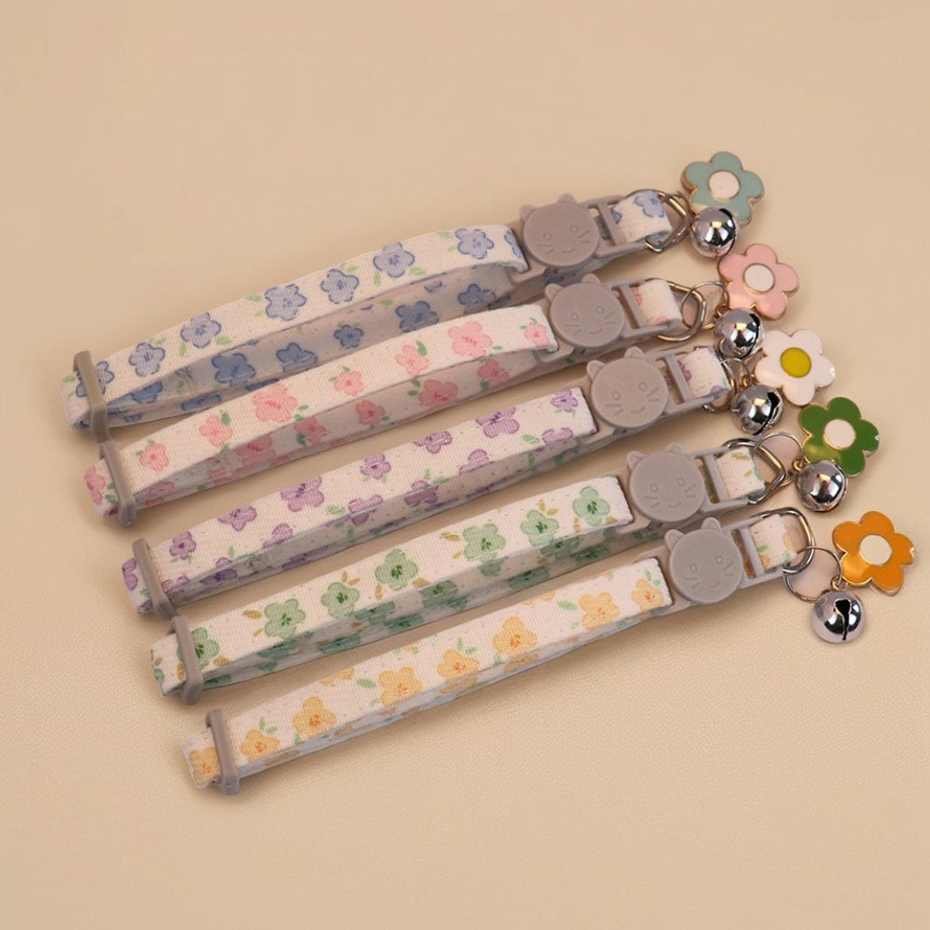 Mokka - Colorful Flower Charm Floral Print Cat Collar