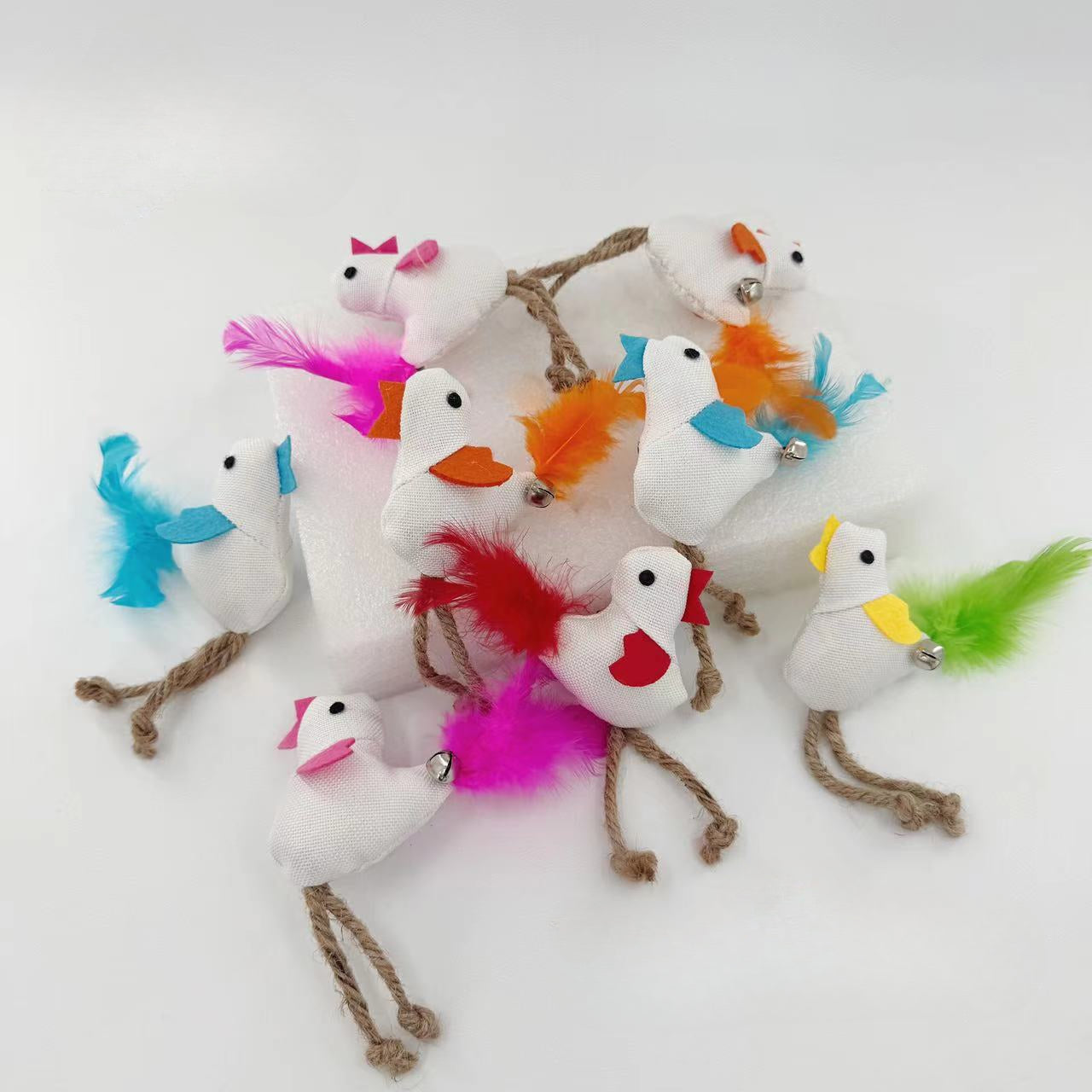 Moo - Bird-Shaped Cat Toy