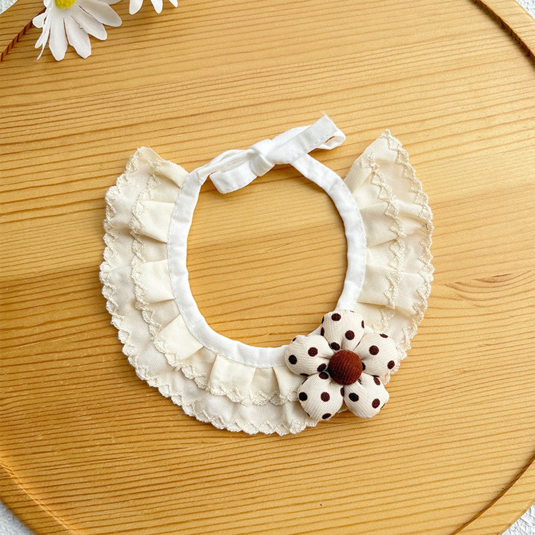 Mokka - Ruffled Flower Accent Cat Collar