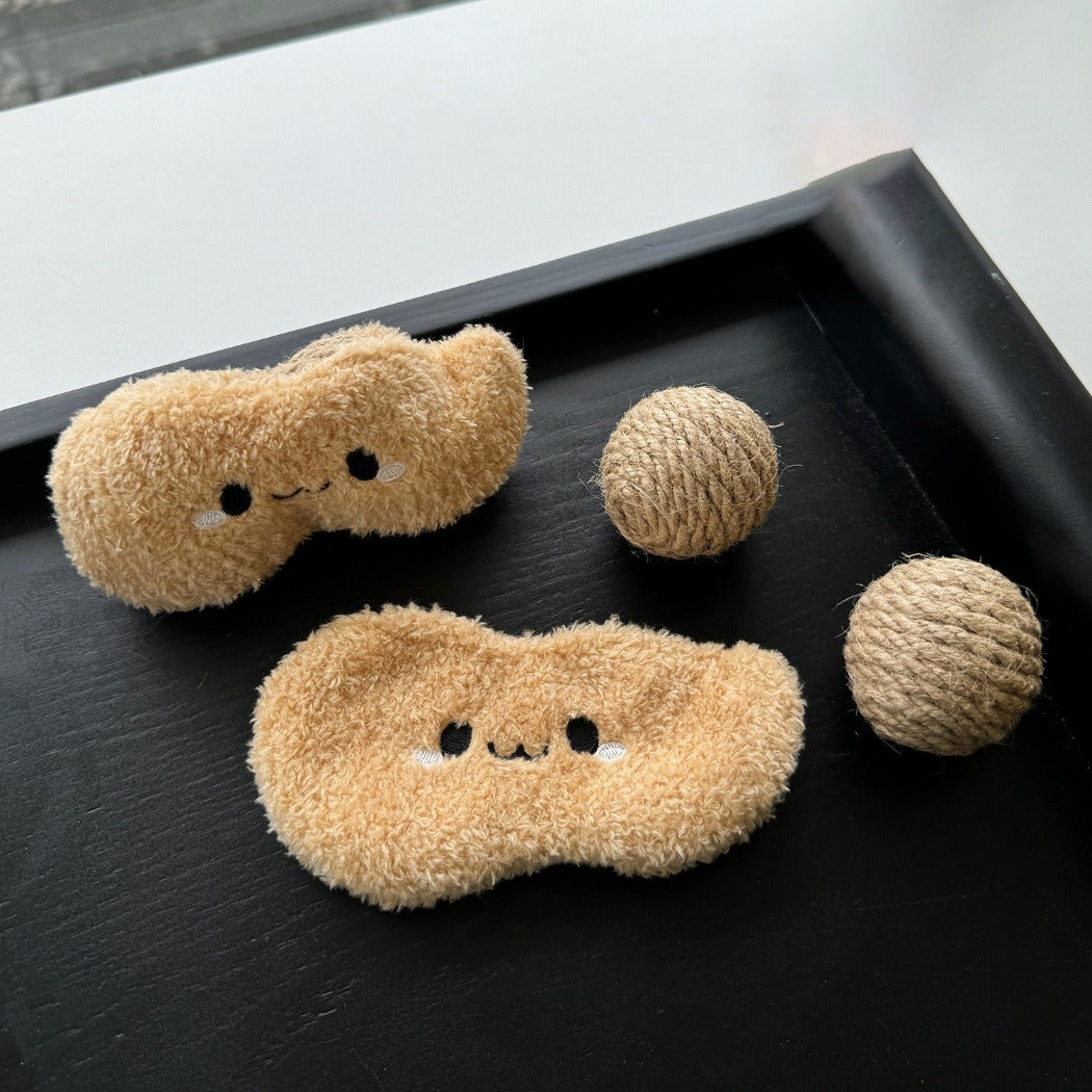 Moo - Peanut Cat Toys