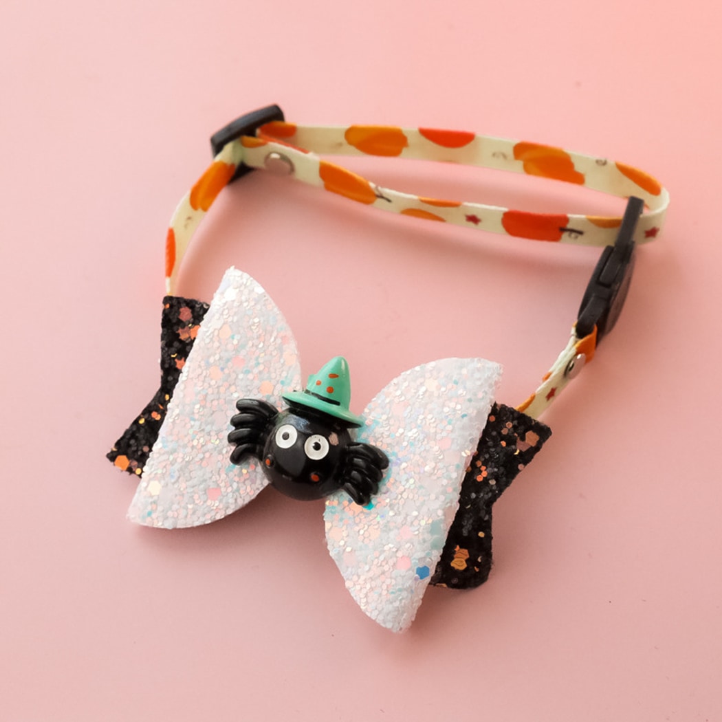 Halloweek - Cartoon Halloween Pumpkin Ghost Spider Collar