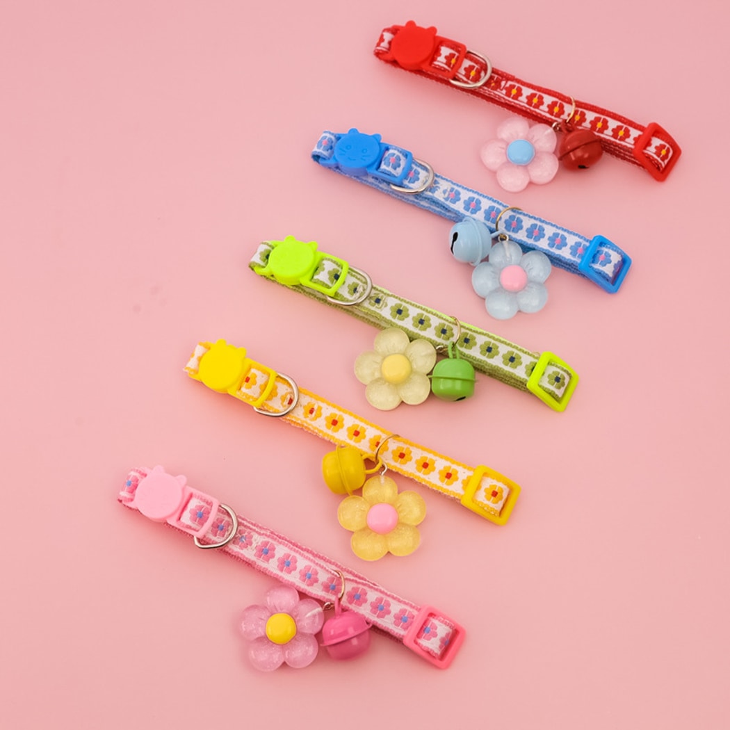 Mokka - Embroidered Flower Bell Cat Collar