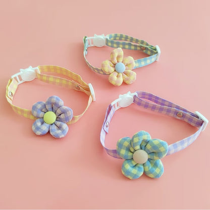 Mokka - Gingham Flower Decorative Cat Collar