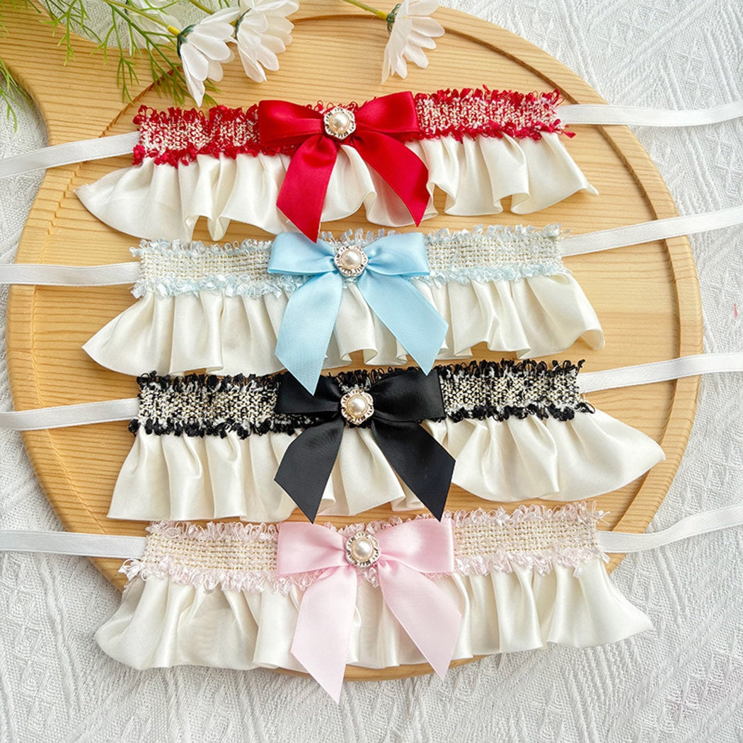 Mokka - Bow Ruffle Cat Decorative Bib
